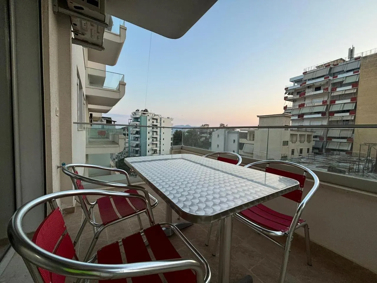 Turquoise Apartment Sarandë 0*,  アルバニア